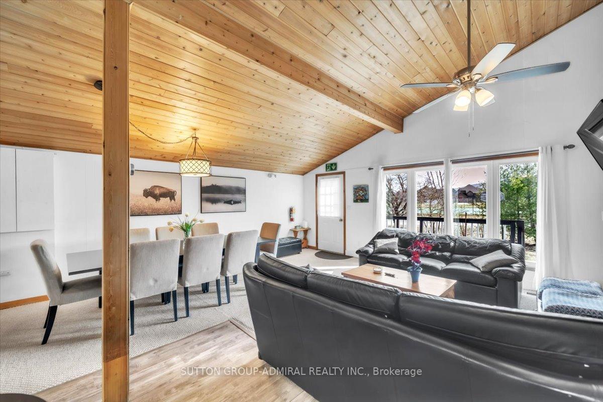 Photo 4 of 181 Arlberg Crescent, Blue Mountains — HOMEH