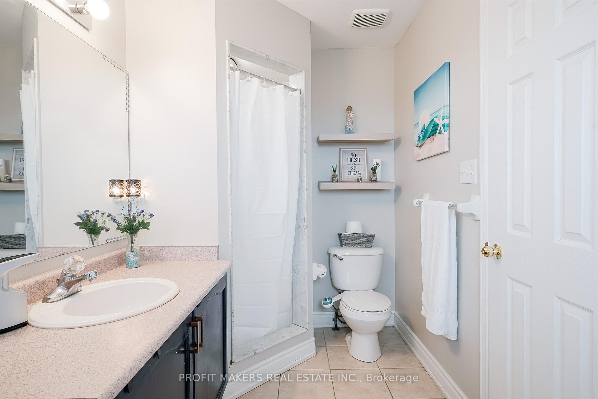 Photo 17 of 109 Tiller Trail, Brampton, Fletcher's Creek Village — HOMEH