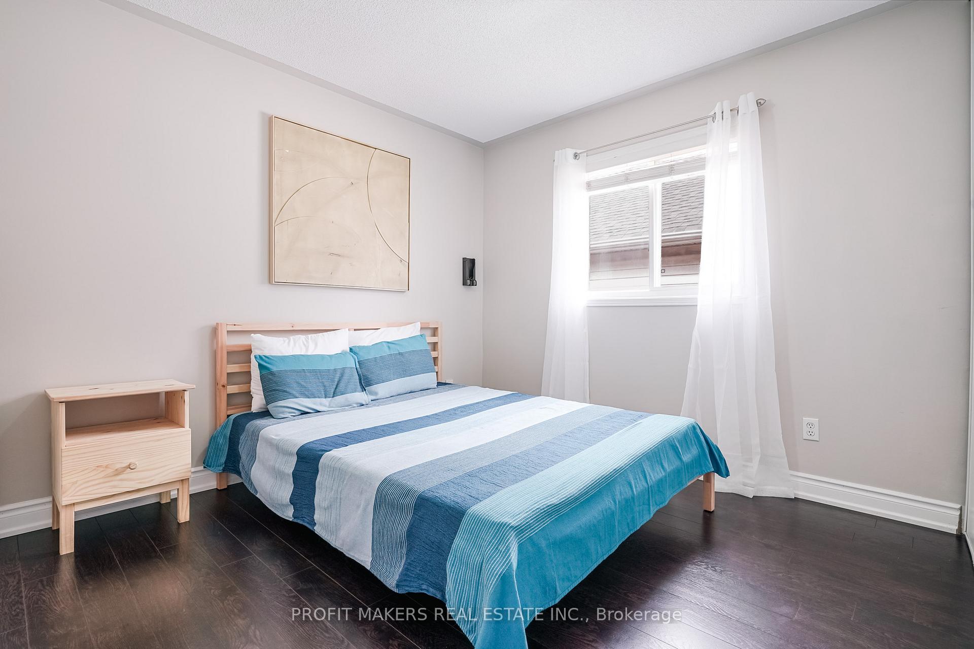 Photo 18 of 109 Tiller Trail, Brampton, Fletcher's Creek Village — HOMEH