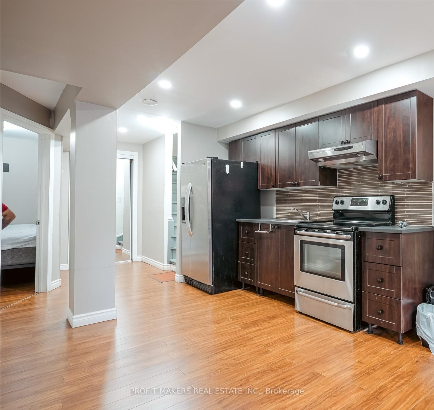 Photo 22 of 109 Tiller Trail, Brampton, Fletcher's Creek Village — HOMEH