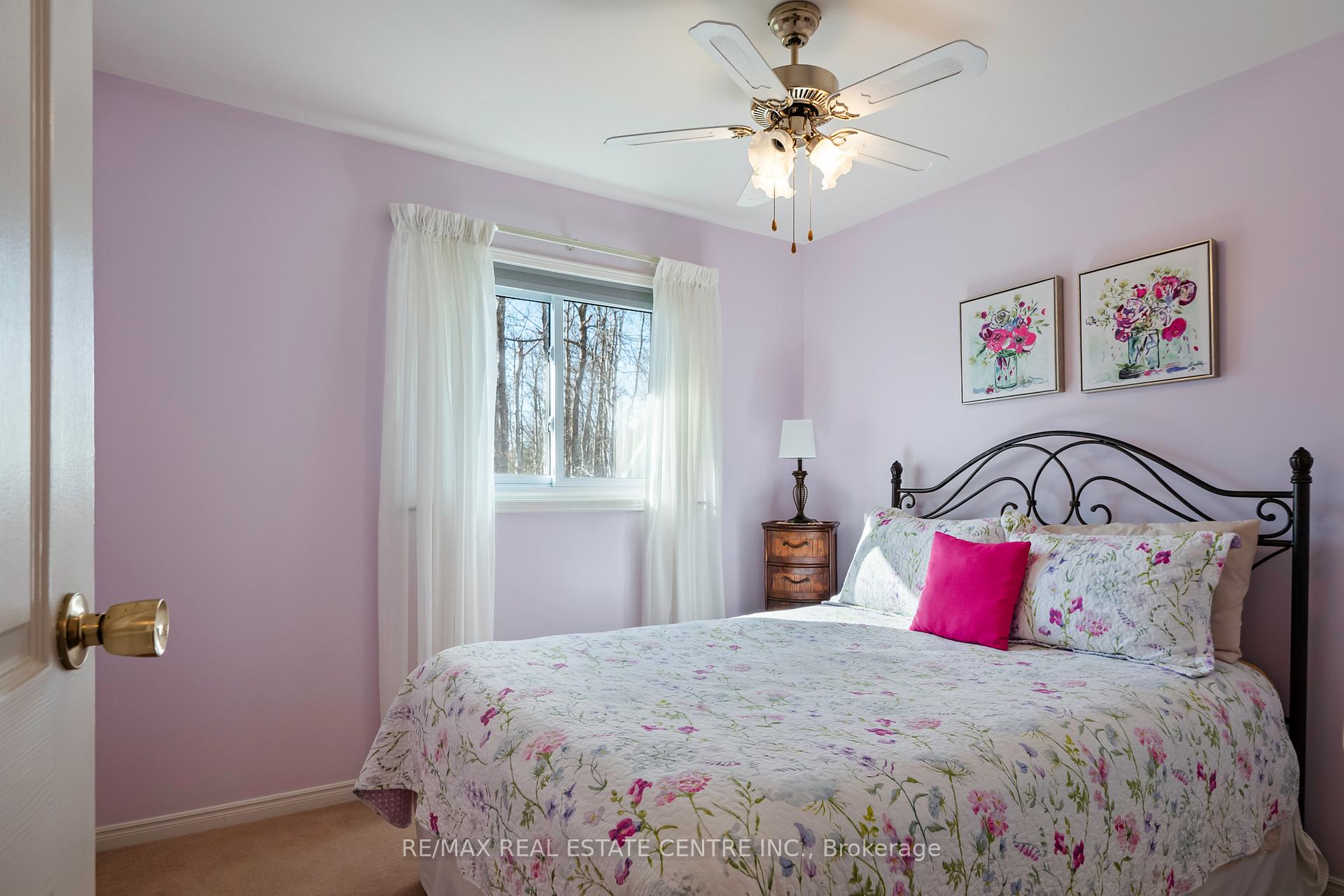Photo 16 of 24 Wilson Crescent, Southgate — HOMEH