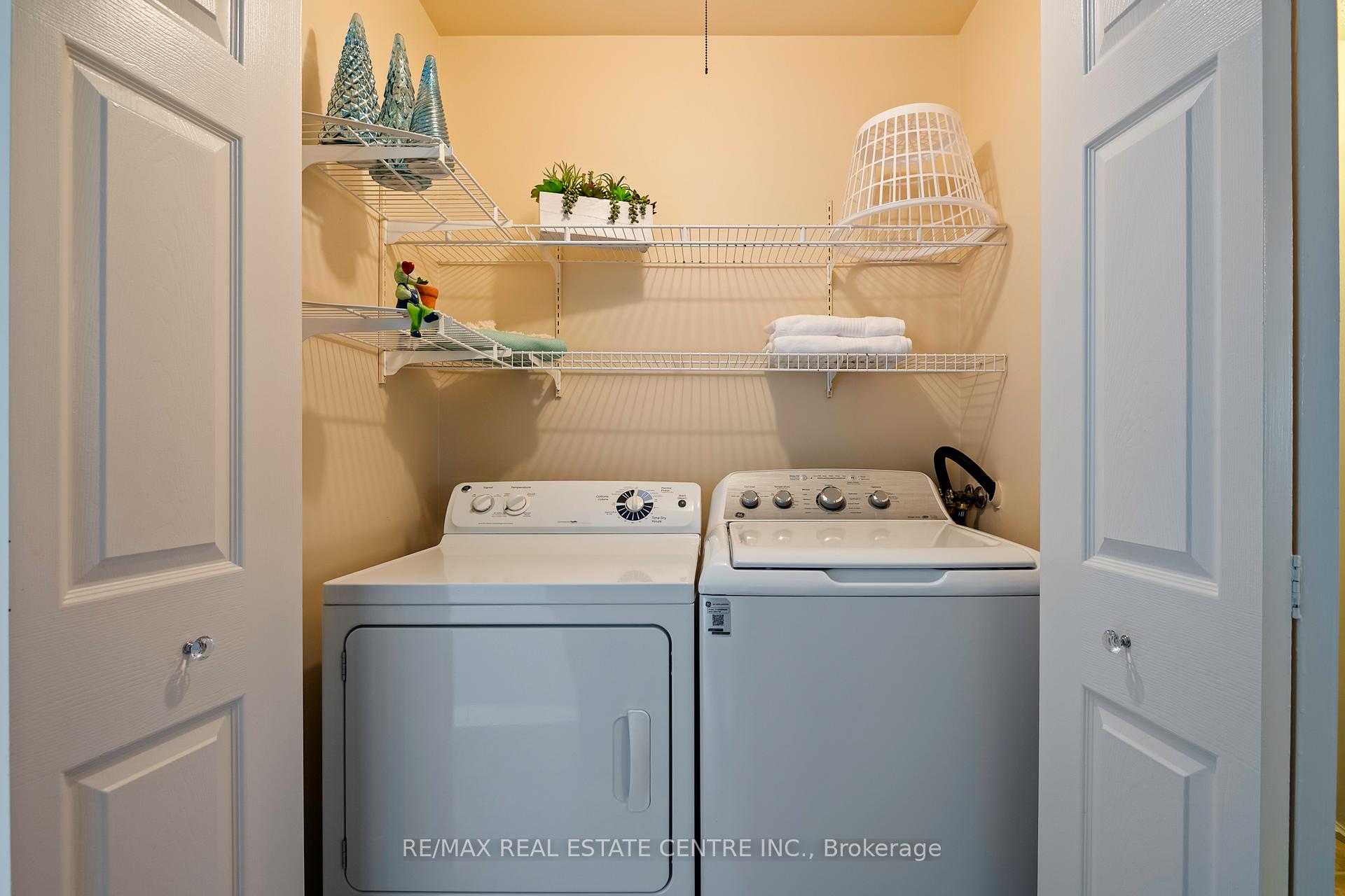Photo 19 of 24 Wilson Crescent, Southgate — HOMEH