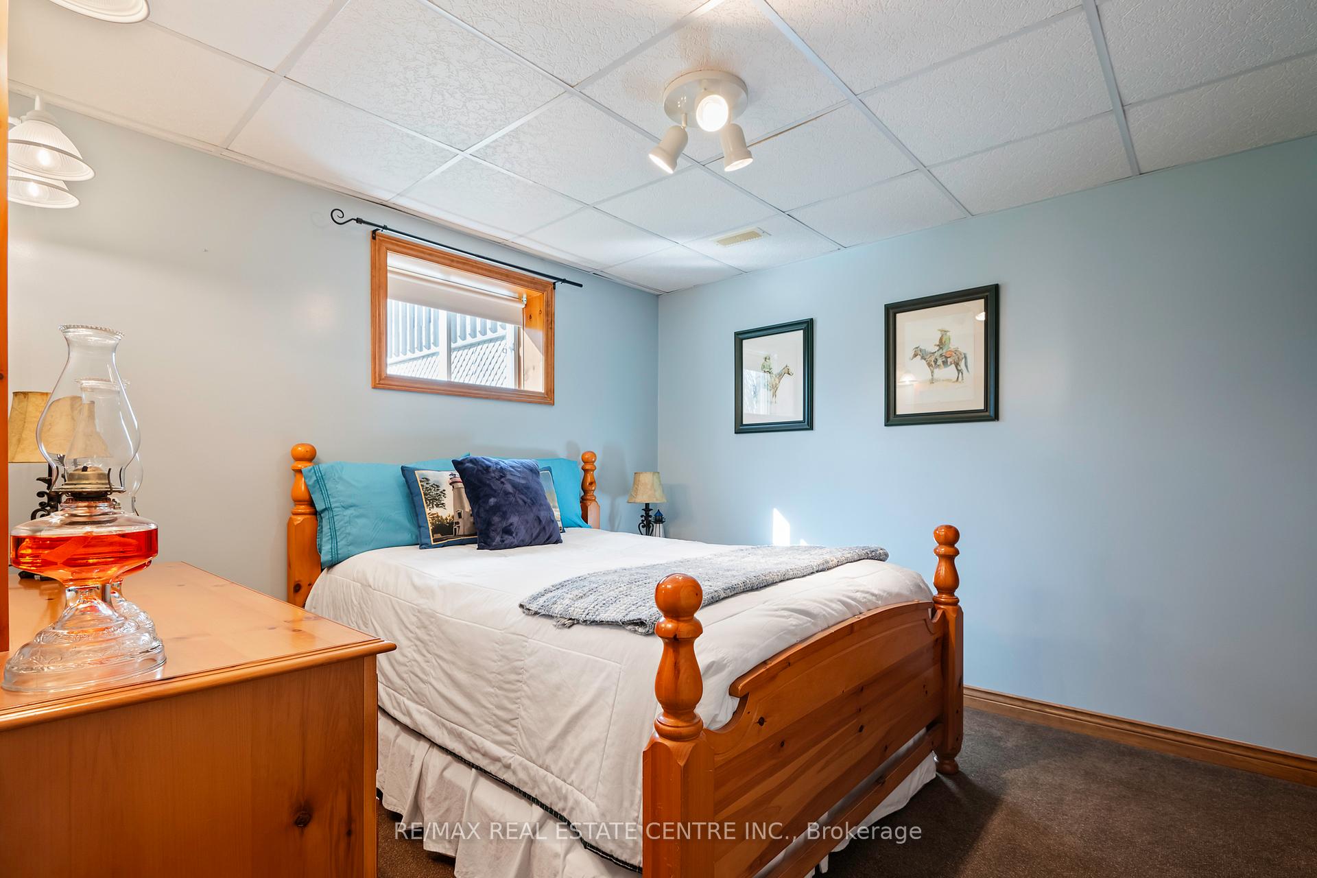 Photo 23 of 24 Wilson Crescent, Southgate — HOMEH