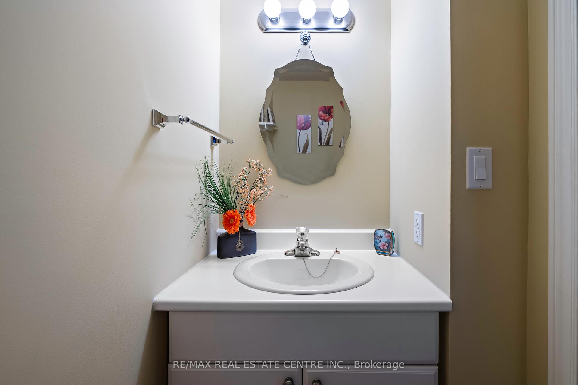 Photo 31 of 24 Wilson Crescent, Southgate — HOMEH