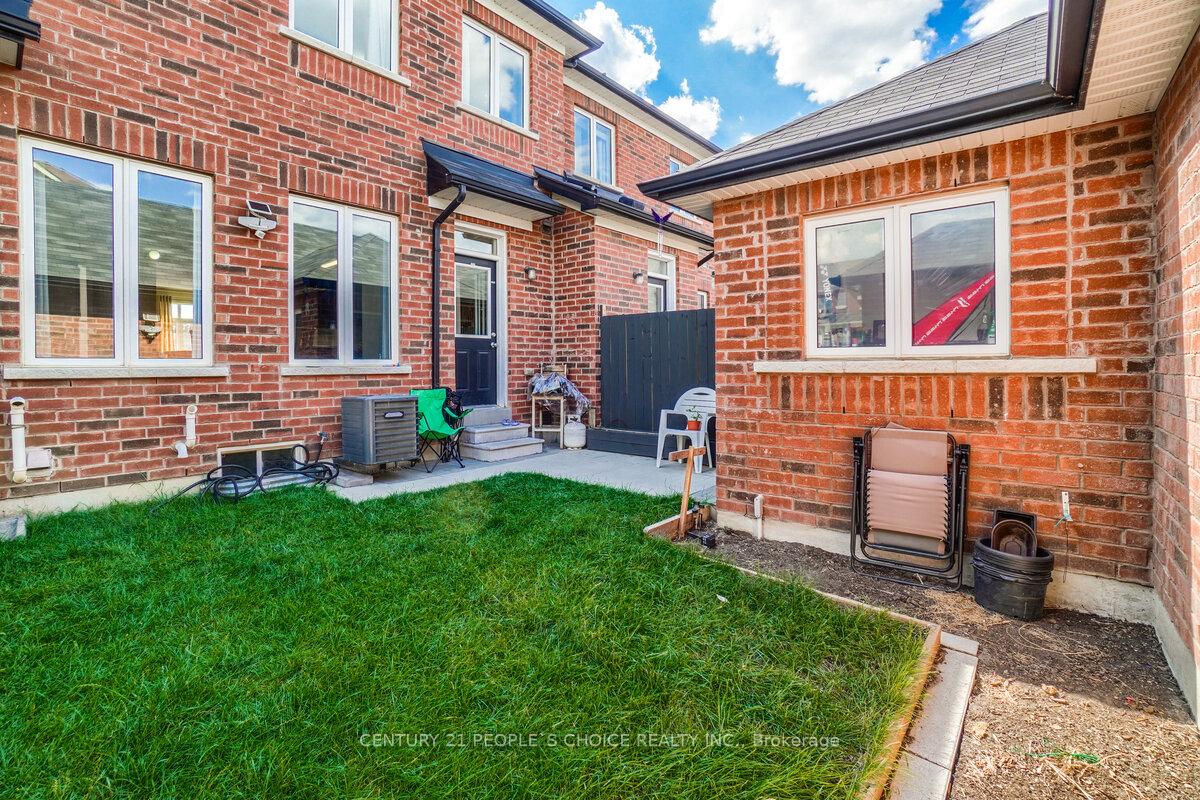 Photo 38 of 39 Wardenwood Drive, Brampton, Sandringham-Wellington — HOMEH