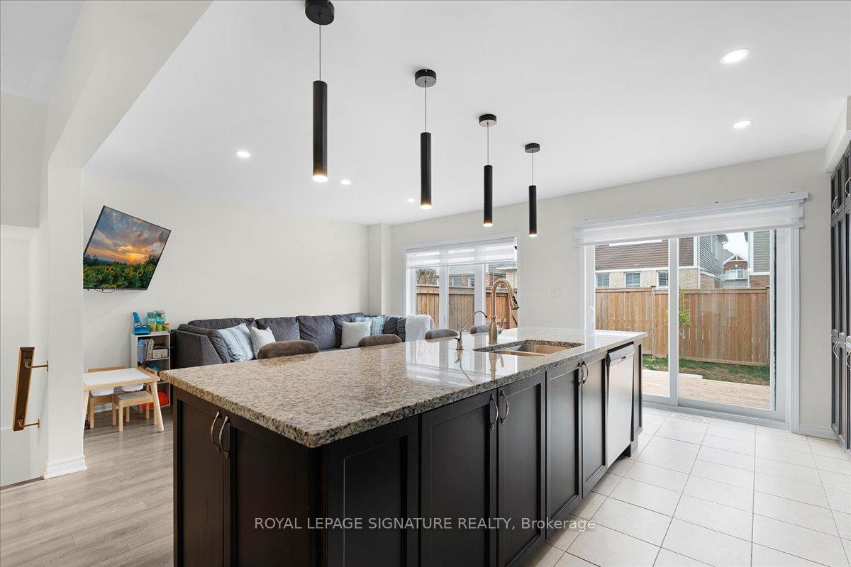 Photo 7 of Unit 105, 143 Ridge Road, Cambridge, Hagey — HOMEH