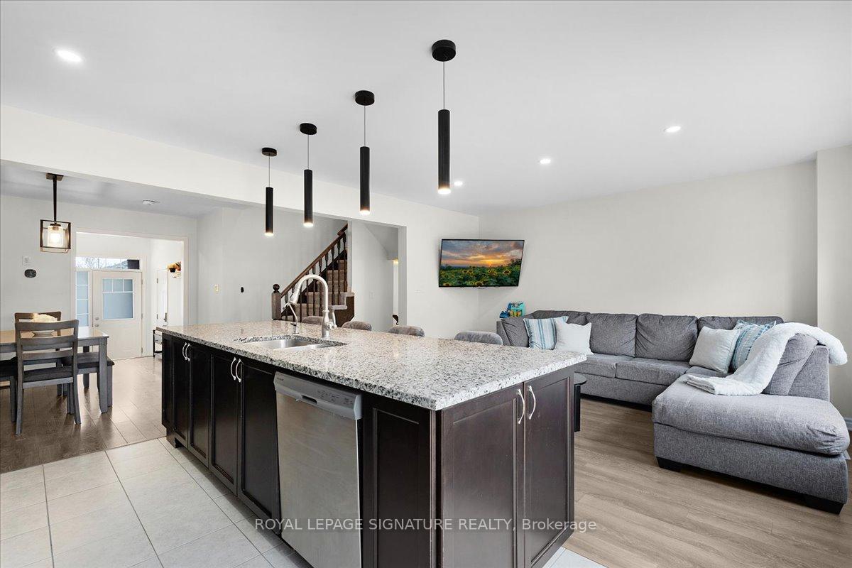 Photo 9 of Unit 105, 143 Ridge Road, Cambridge, Hagey — HOMEH