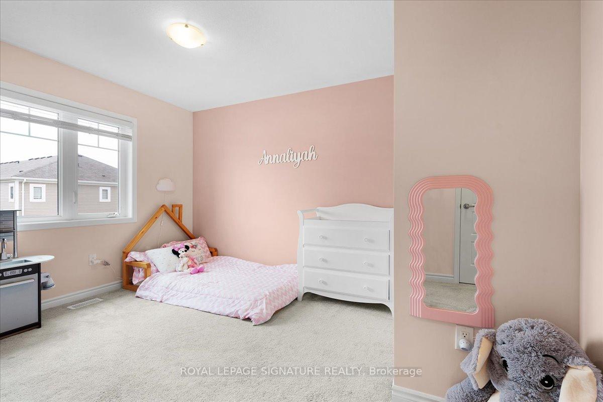 Photo 23 of Unit 105, 143 Ridge Road, Cambridge, Hagey — HOMEH
