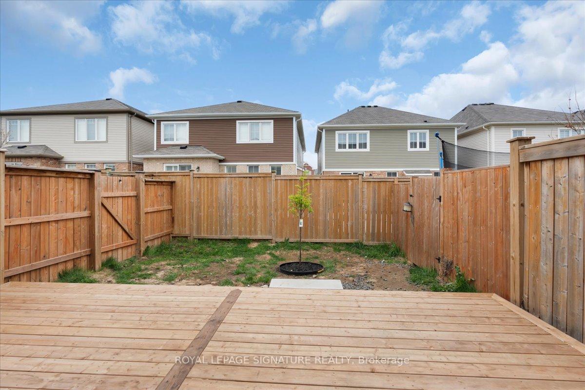 Photo 24 of Unit 105, 143 Ridge Road, Cambridge, Hagey — HOMEH