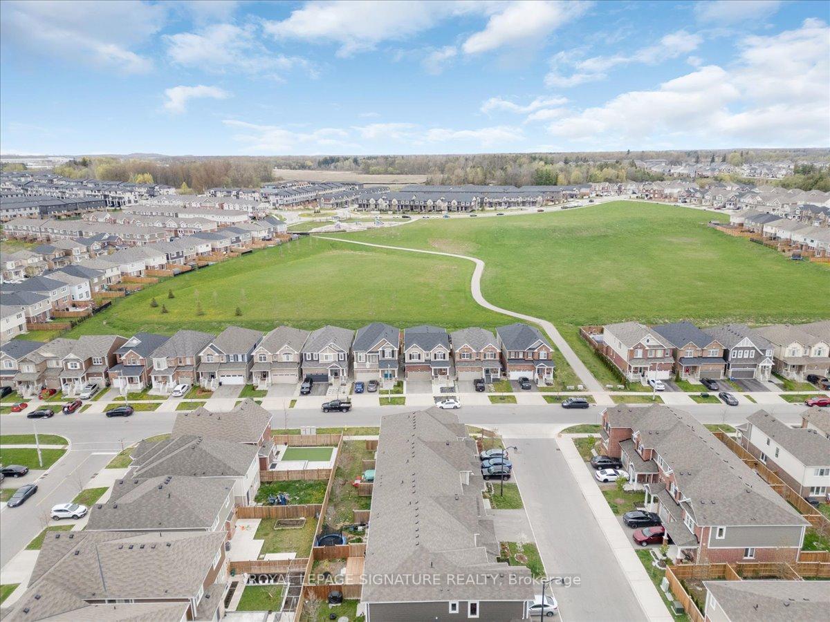 Photo 25 of Unit 105, 143 Ridge Road, Cambridge, Hagey — HOMEH