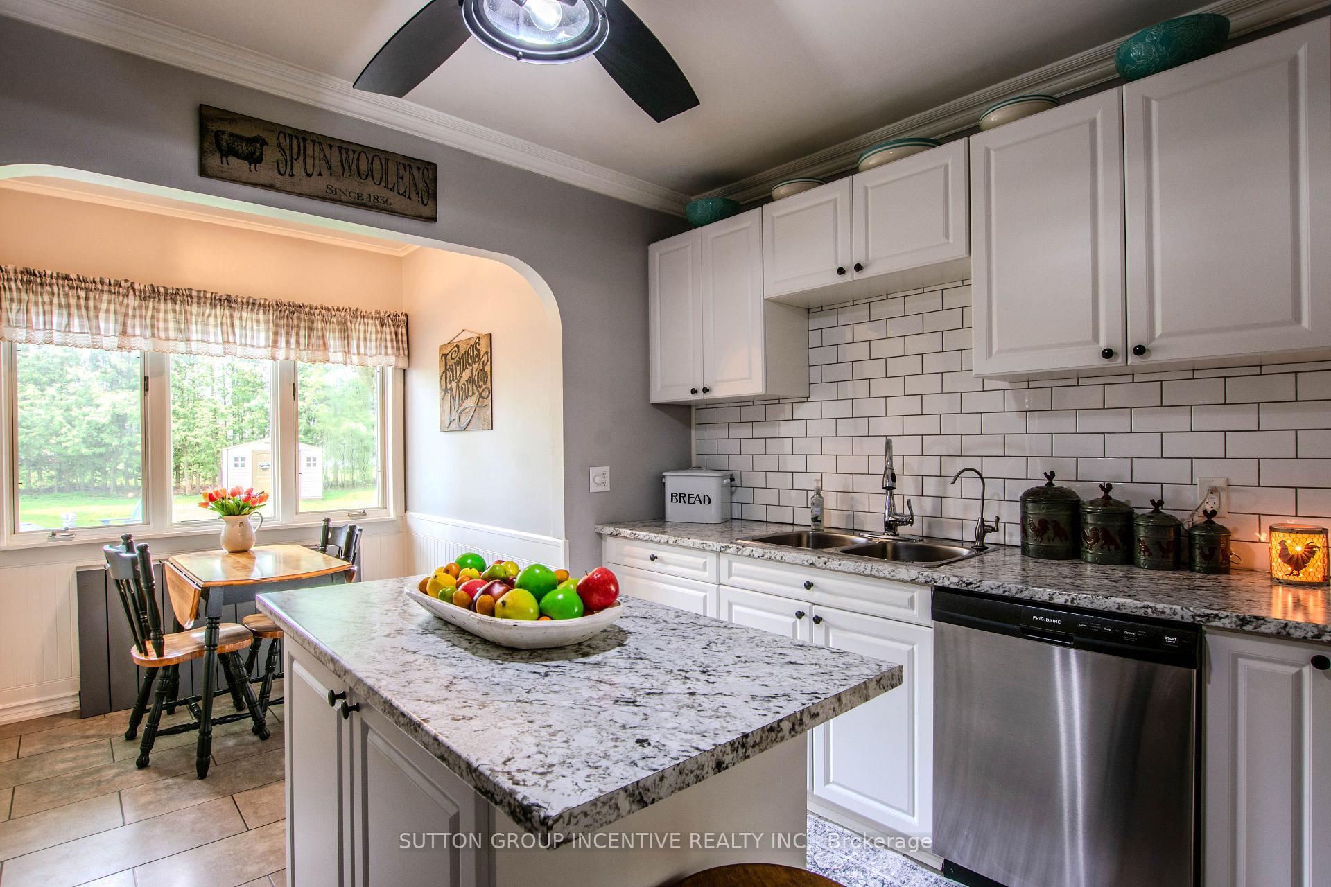 Photo 12 of 357 Lafontaine Road W, Tiny, Lafontaine — HOMEH