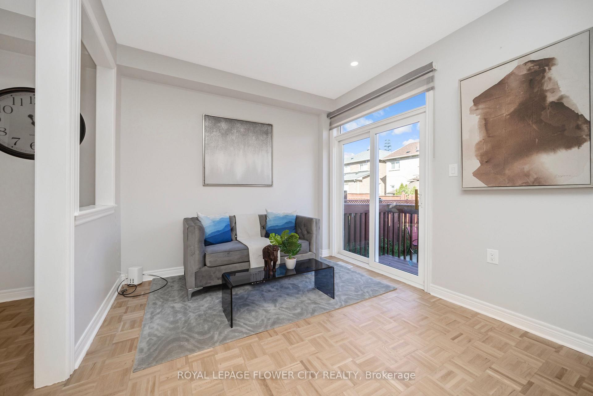 Photo 12 of 18 Nathaniel Crescent, Brampton, Bram West — HOMEH