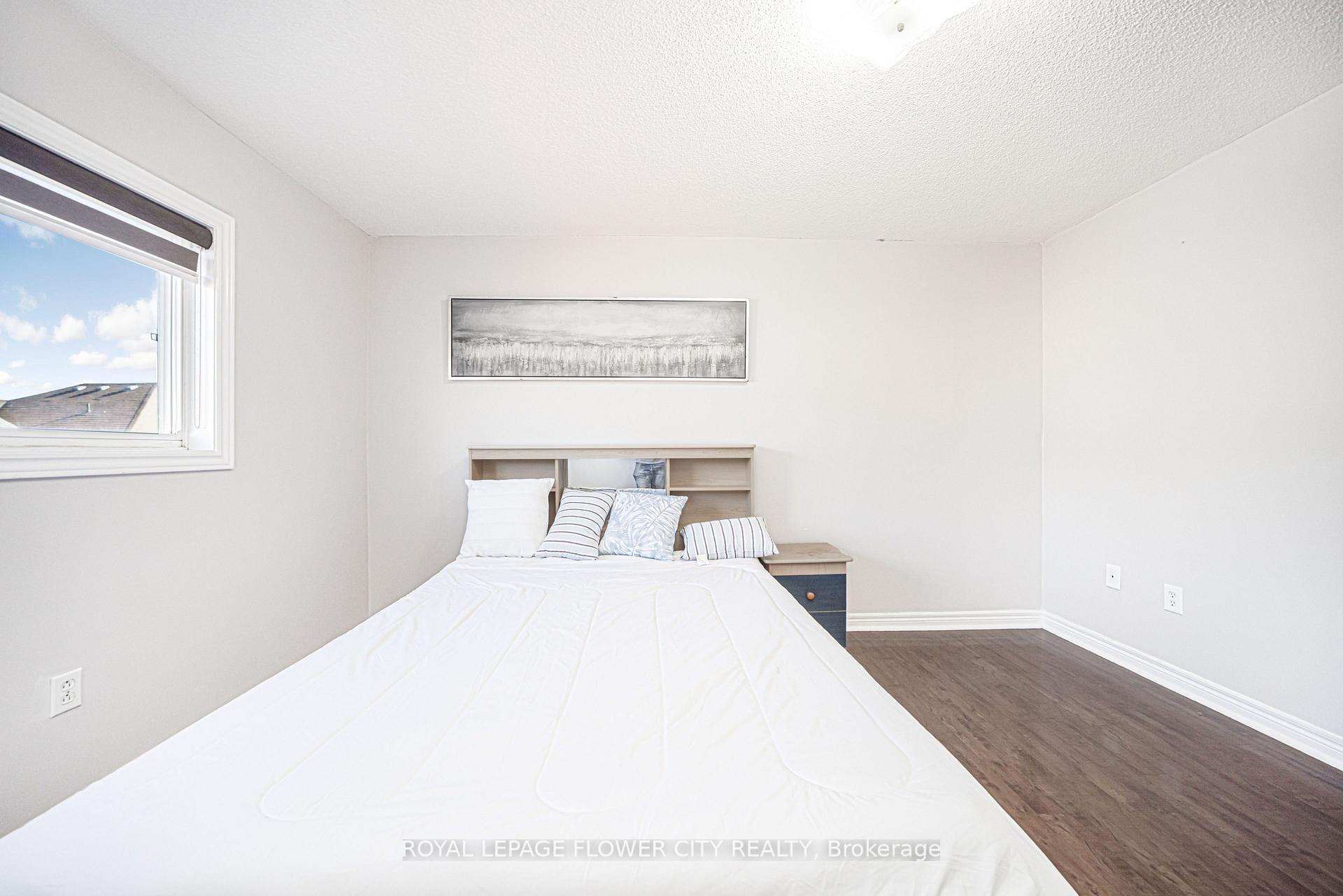Photo 30 of 18 Nathaniel Crescent, Brampton, Bram West — HOMEH