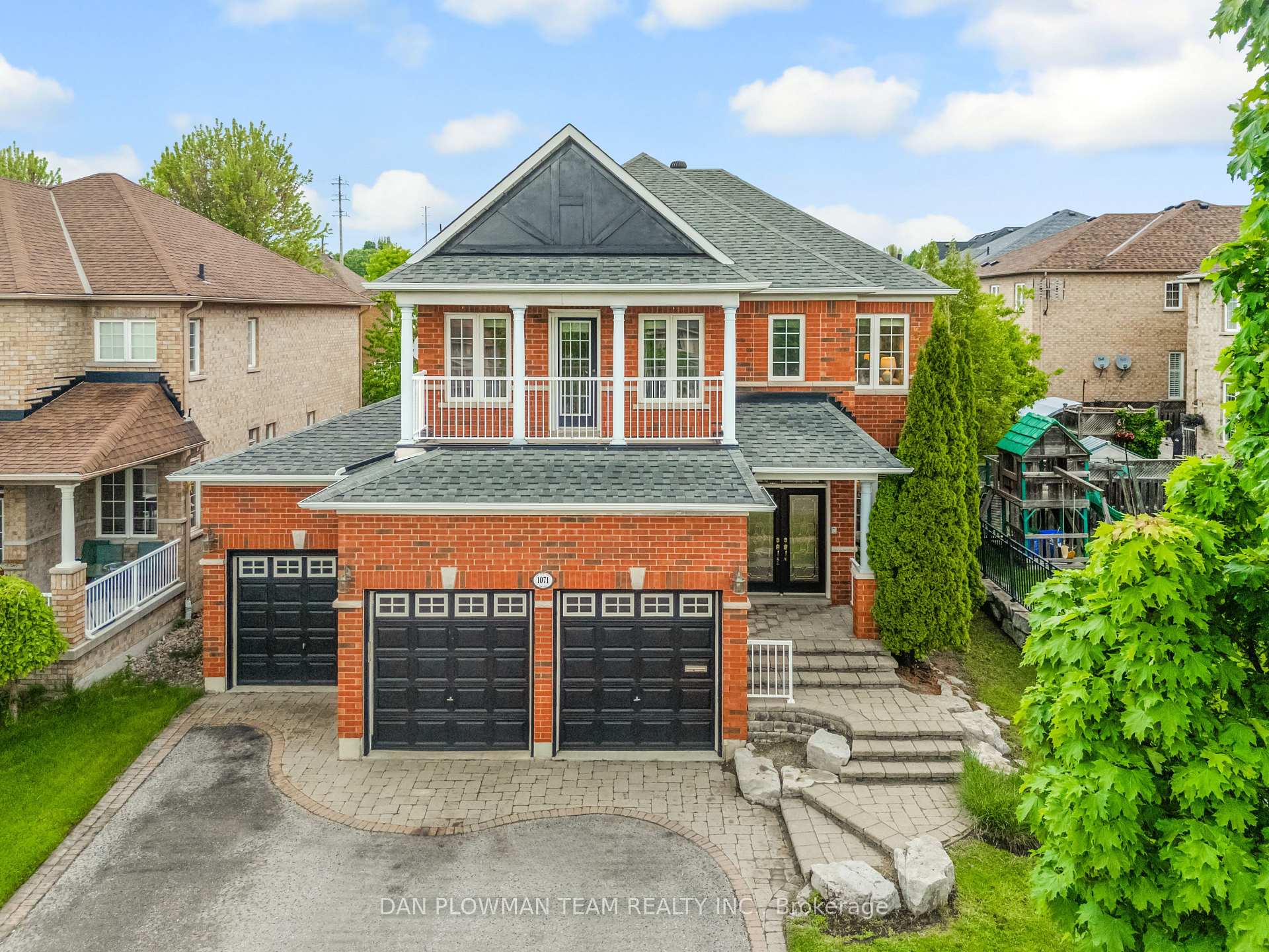 Front of 1071 Copperfield Drive