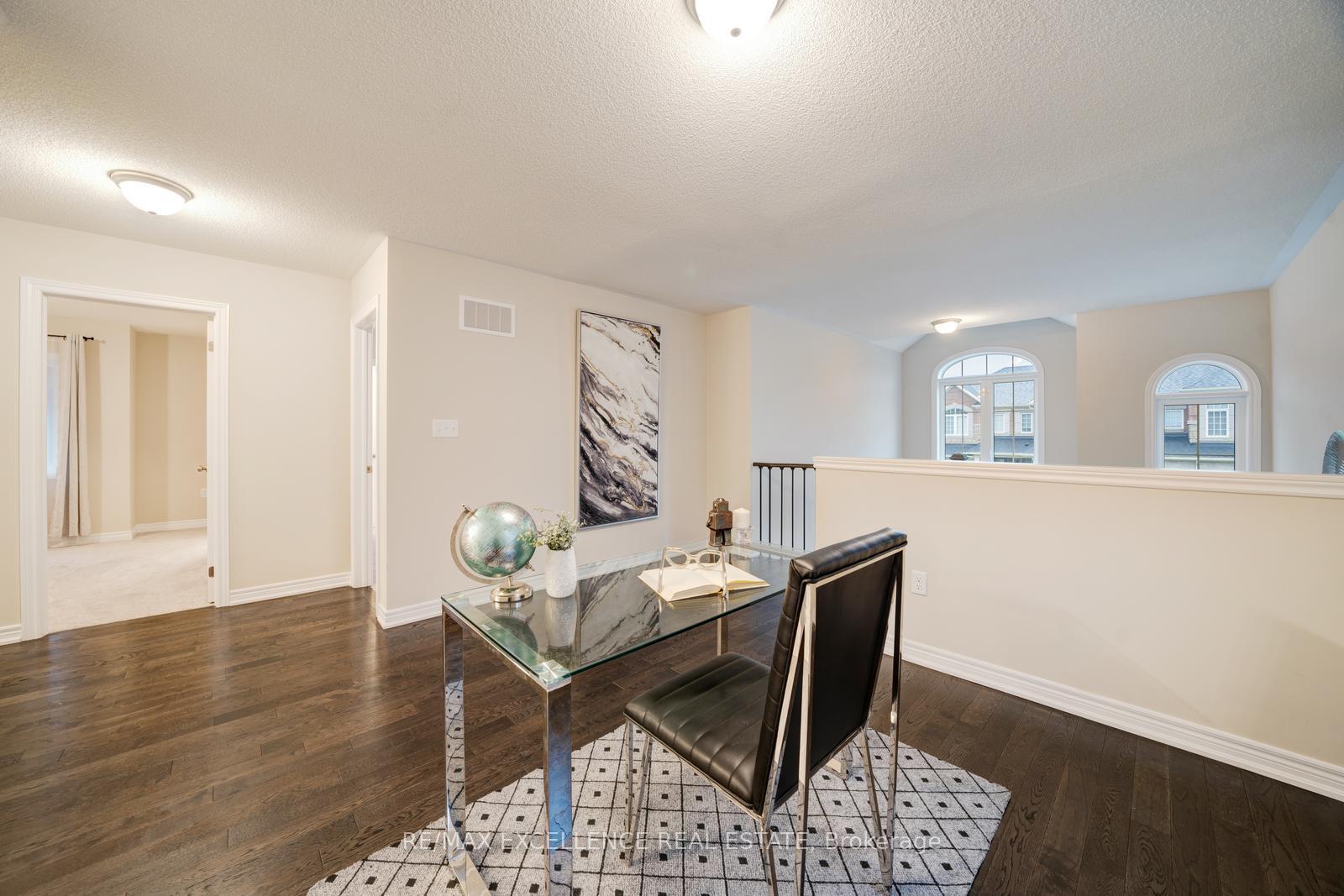 Photo 24 of 11 Gosset Road, Brampton, Northwest Brampton — HOMEH