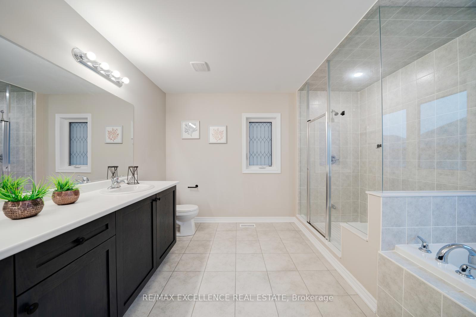 Photo 42 of 11 Gosset Road, Brampton, Northwest Brampton — HOMEH