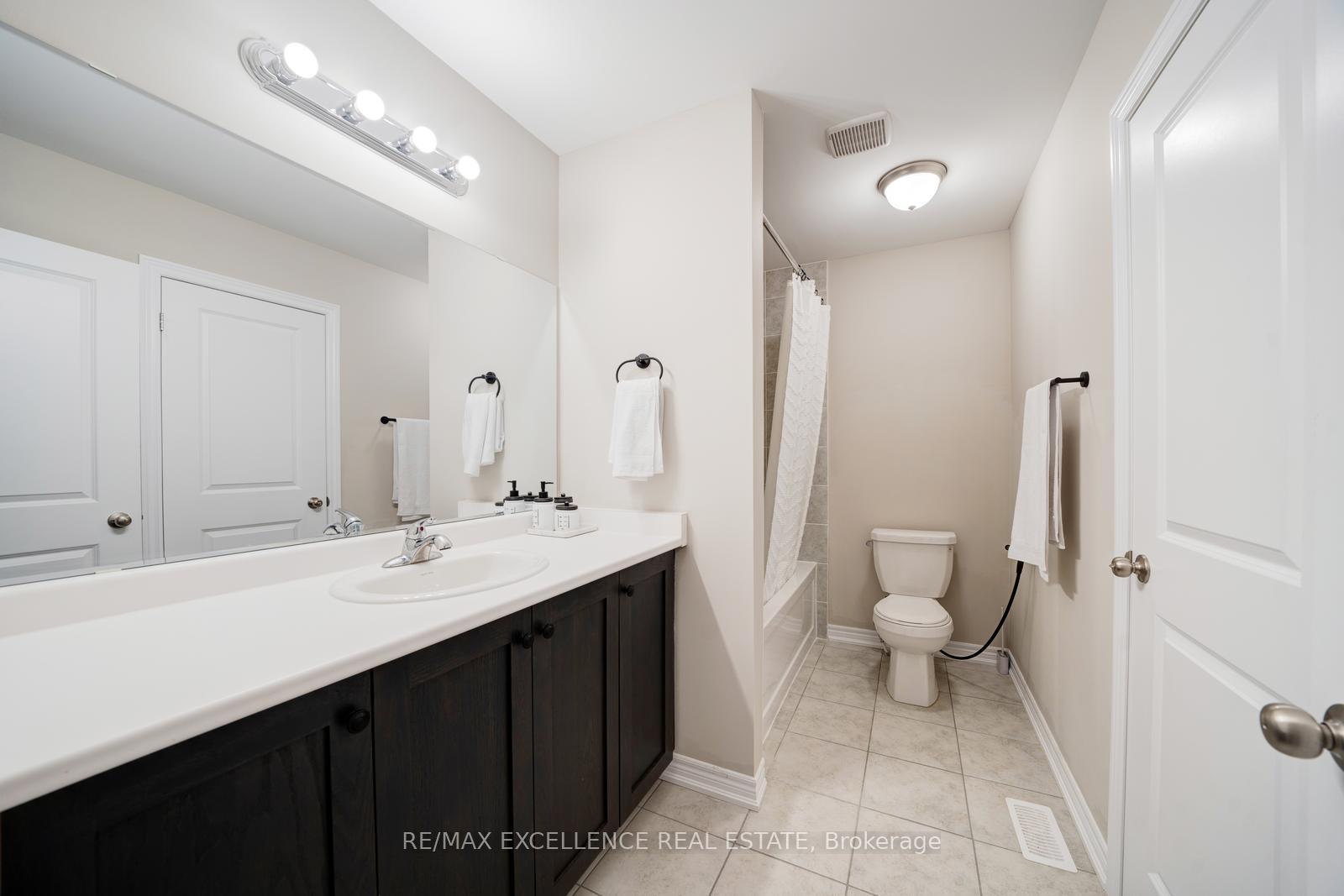 Photo 30 of 11 Gosset Road, Brampton, Northwest Brampton — HOMEH