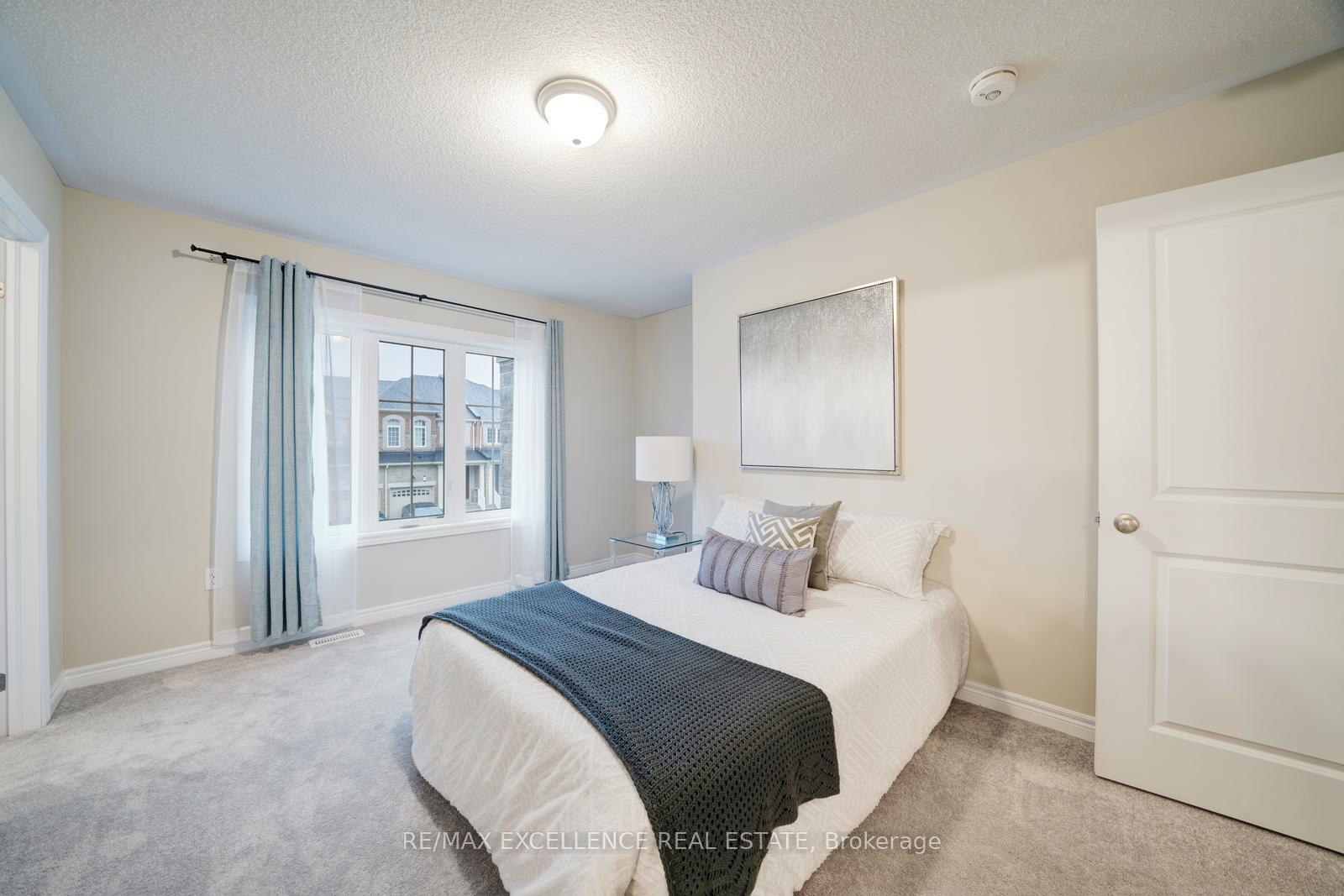 Photo 33 of 11 Gosset Road, Brampton, Northwest Brampton — HOMEH