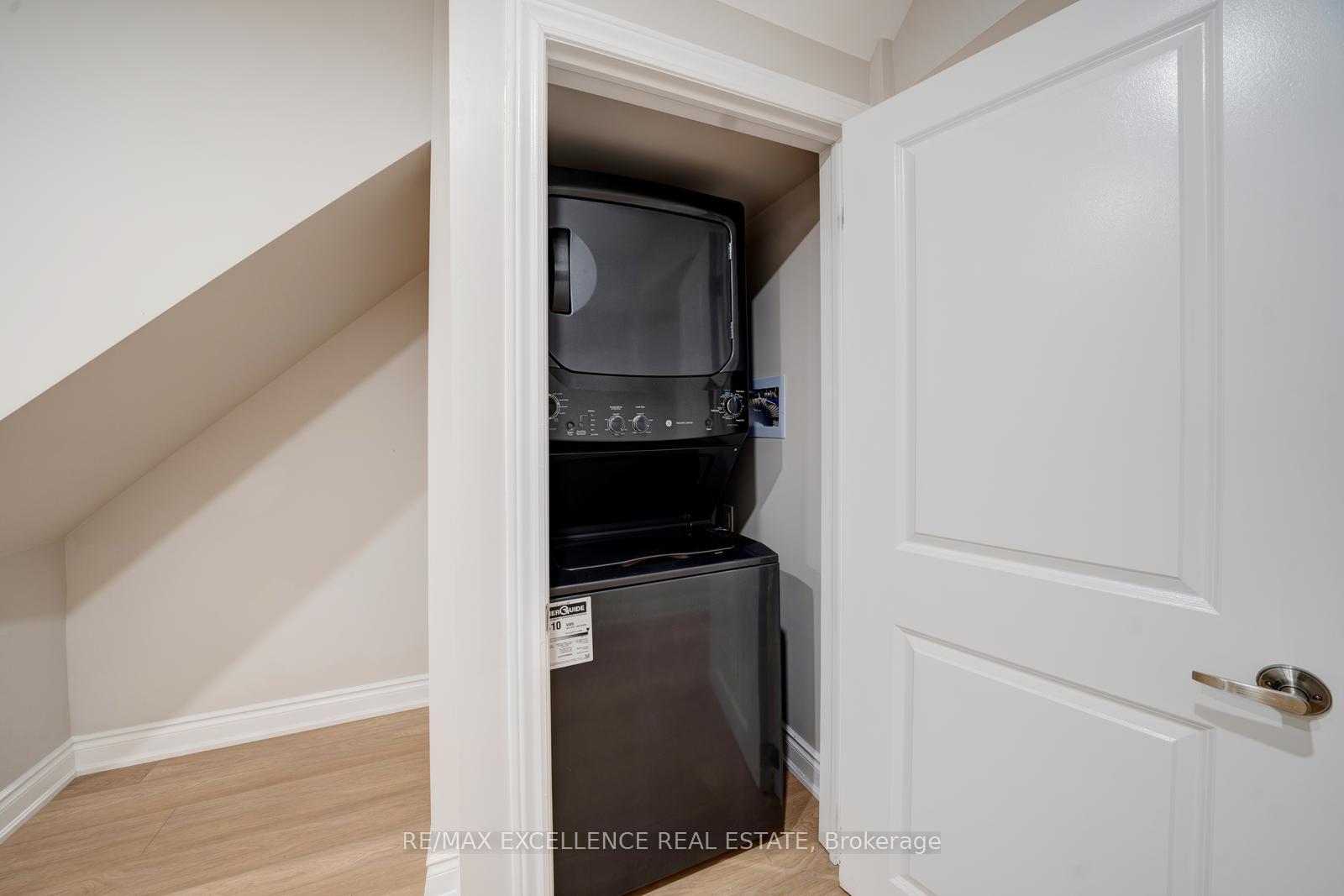 Photo 48 of 11 Gosset Road, Brampton, Northwest Brampton — HOMEH