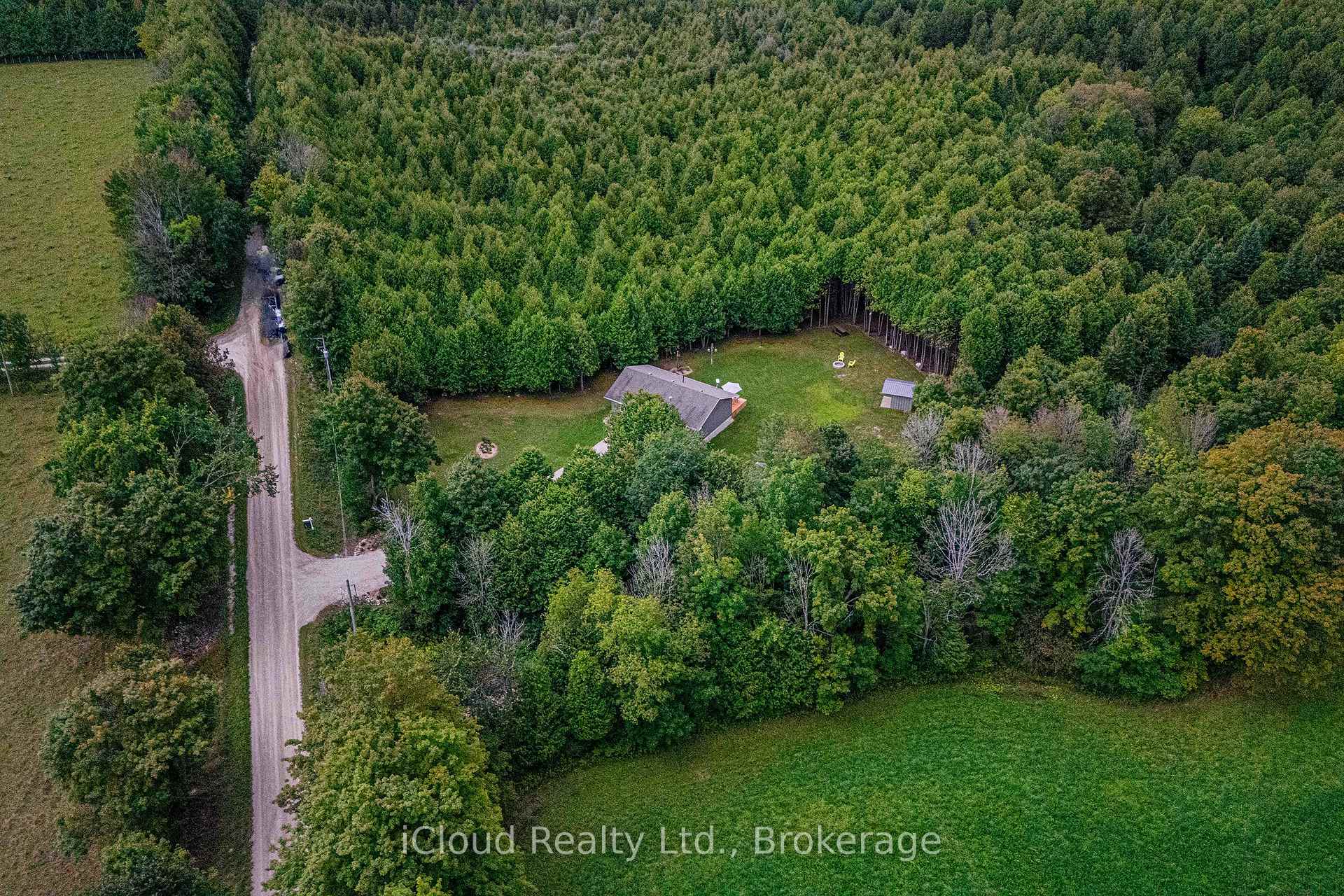Photo 4 of 414156 41 b sideroad Street, Grey Highlands — HOMEH