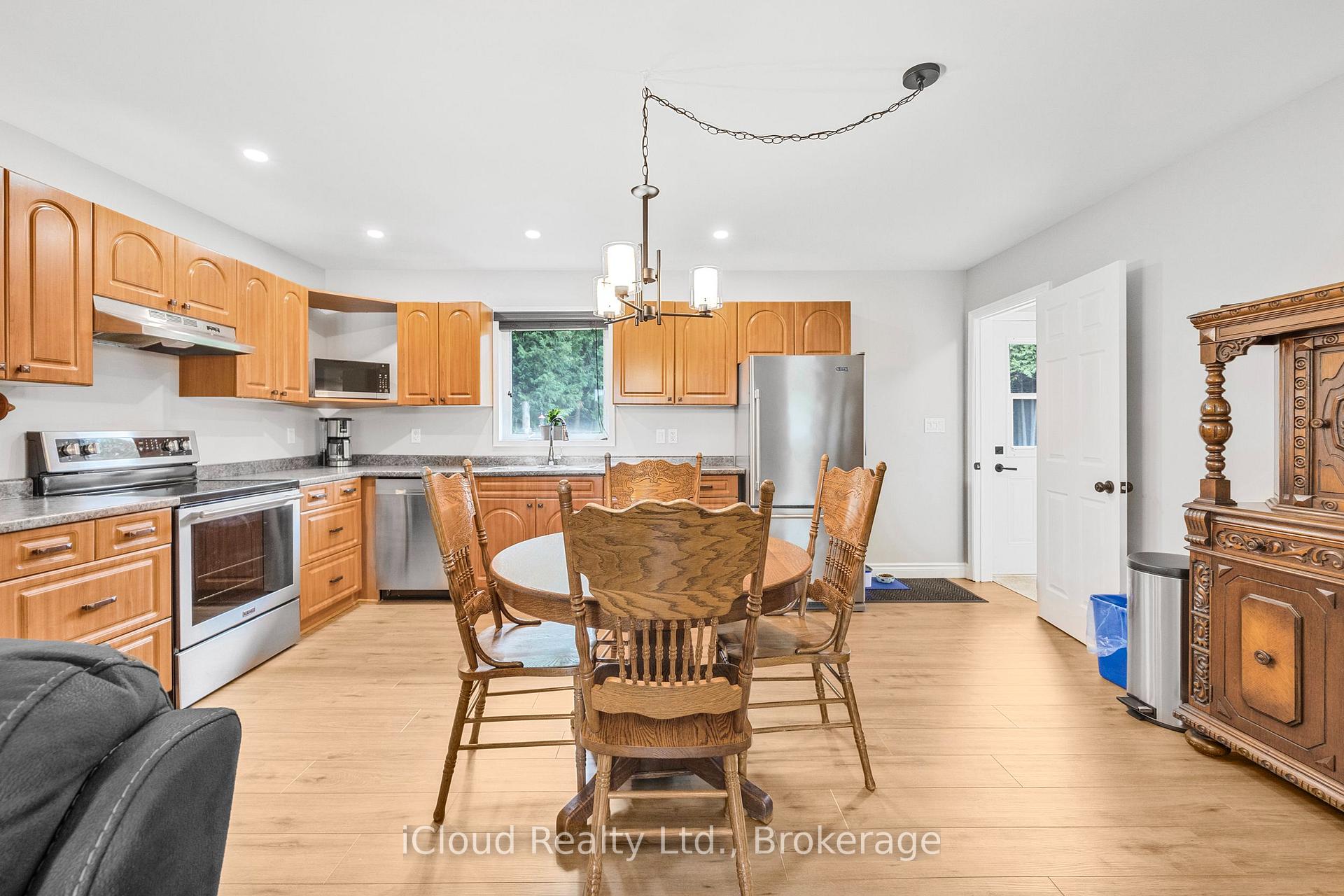 Photo 14 of 414156 41 b sideroad Street, Grey Highlands — HOMEH