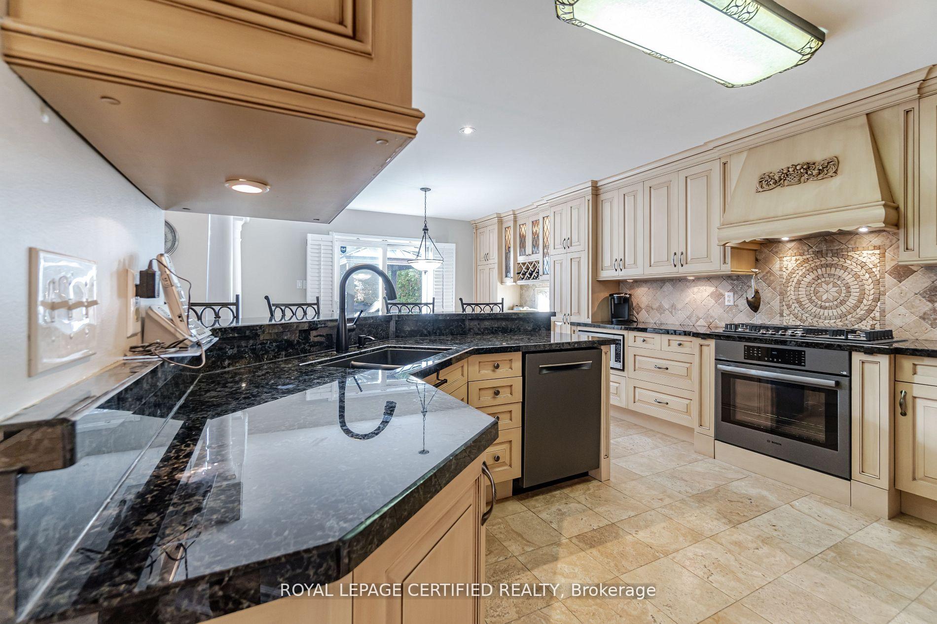 Photo 9 of 22 Bradwick Court, Caledon, Rural Caledon — HOMEH