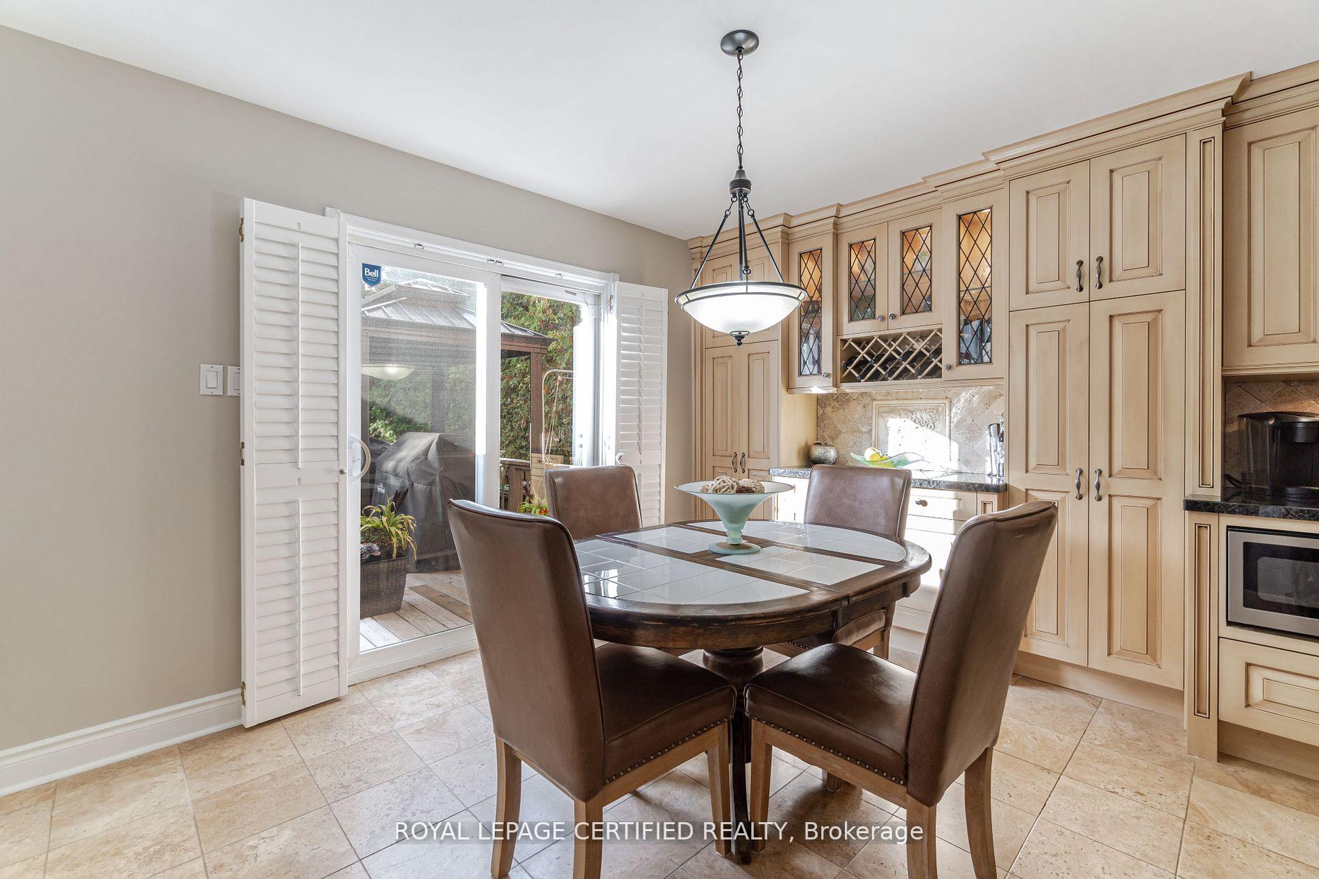 Photo 10 of 22 Bradwick Court, Caledon, Rural Caledon — HOMEH