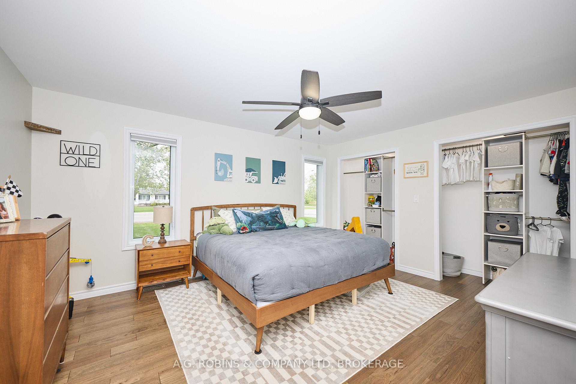 Photo 21 of 307 Riverside Drive, Welland, Prince Charles — HOMEH