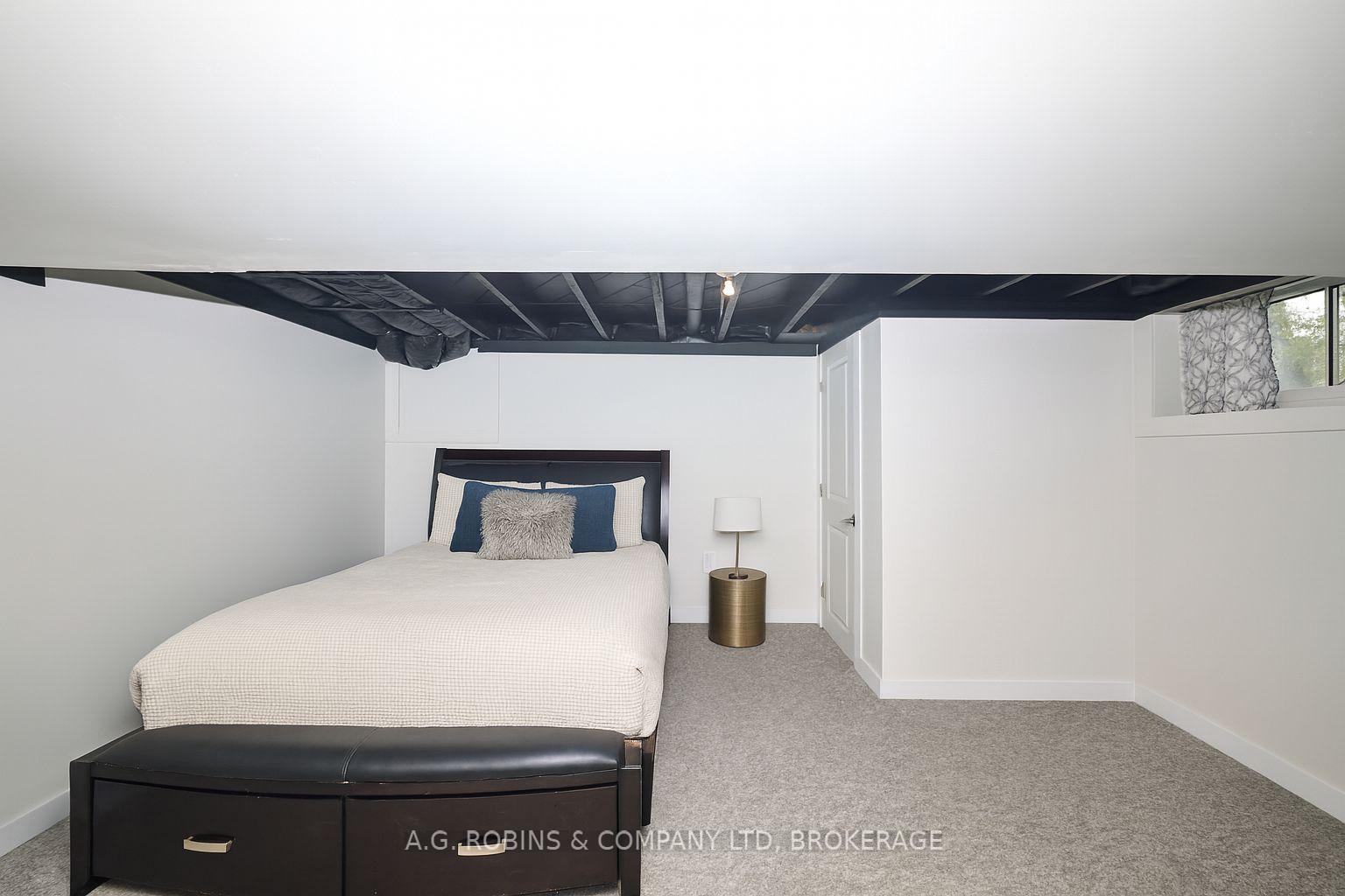 Photo 34 of 307 Riverside Drive, Welland, Prince Charles — HOMEH