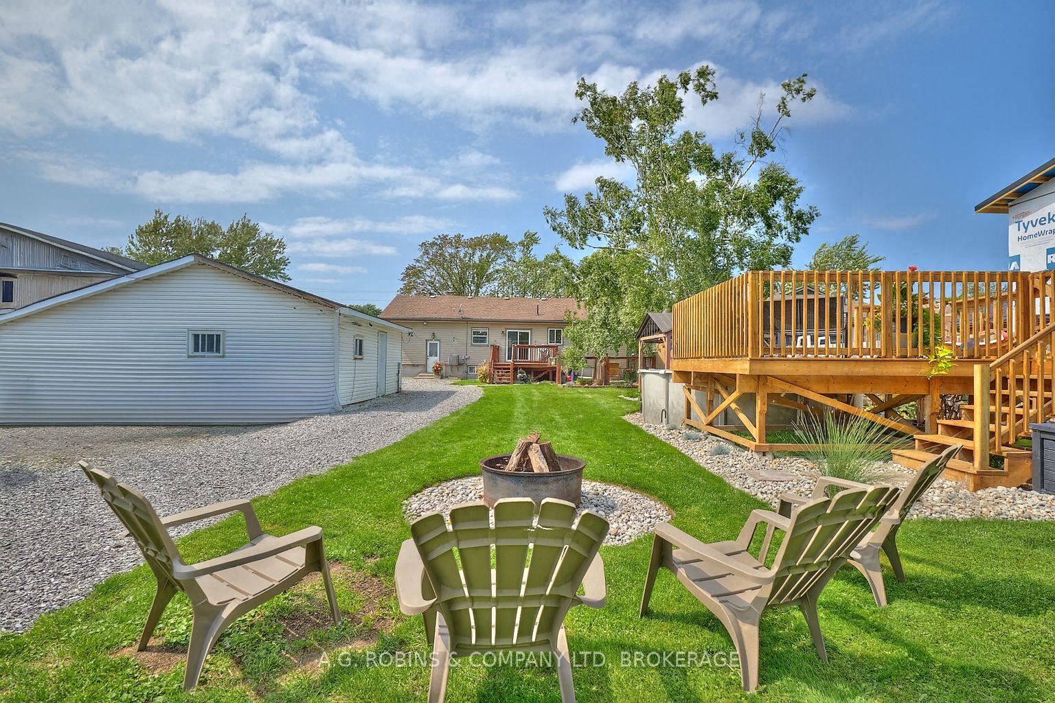 Photo 42 of 307 Riverside Drive, Welland, Prince Charles — HOMEH