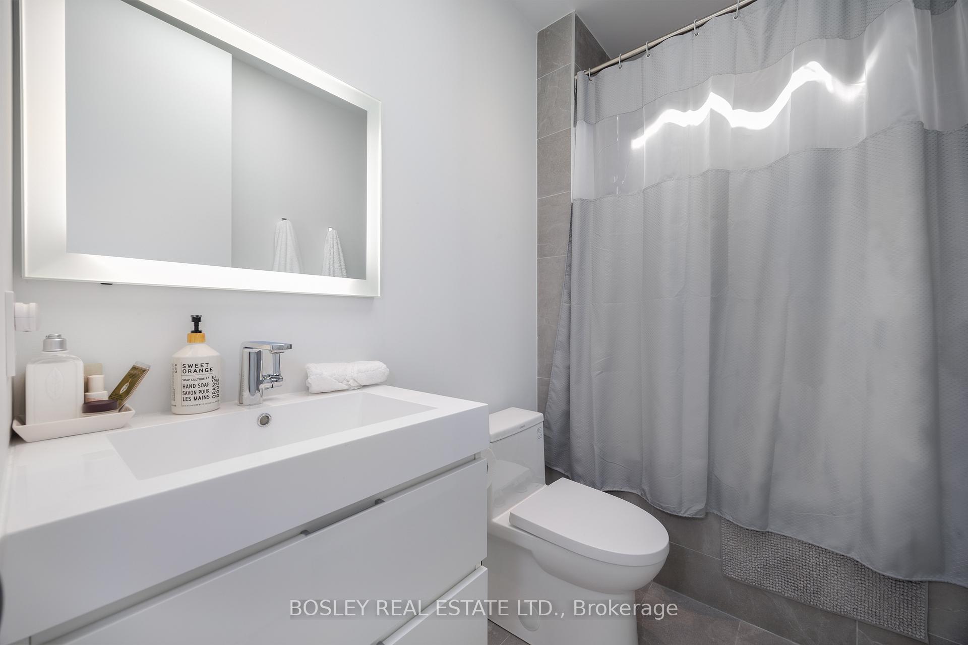 Photo 19 of 147 Hanson Street, Toronto, Woodbine Corridor — HOMEH