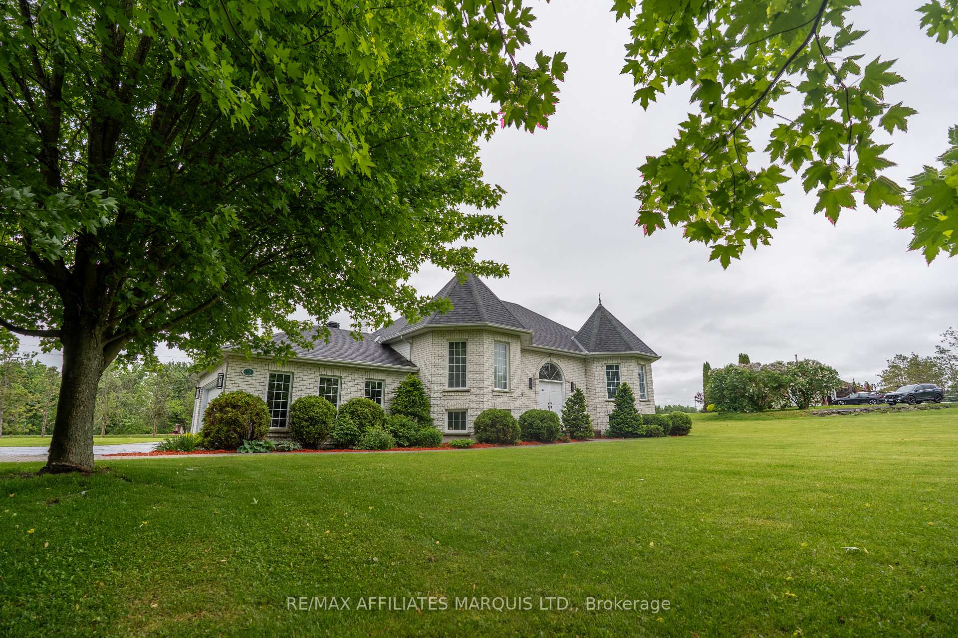 Photo 4 of 18608 Grandview Crescent, South Glengarry, South Glengarry (Charlottenburgh) Twp — HOMEH