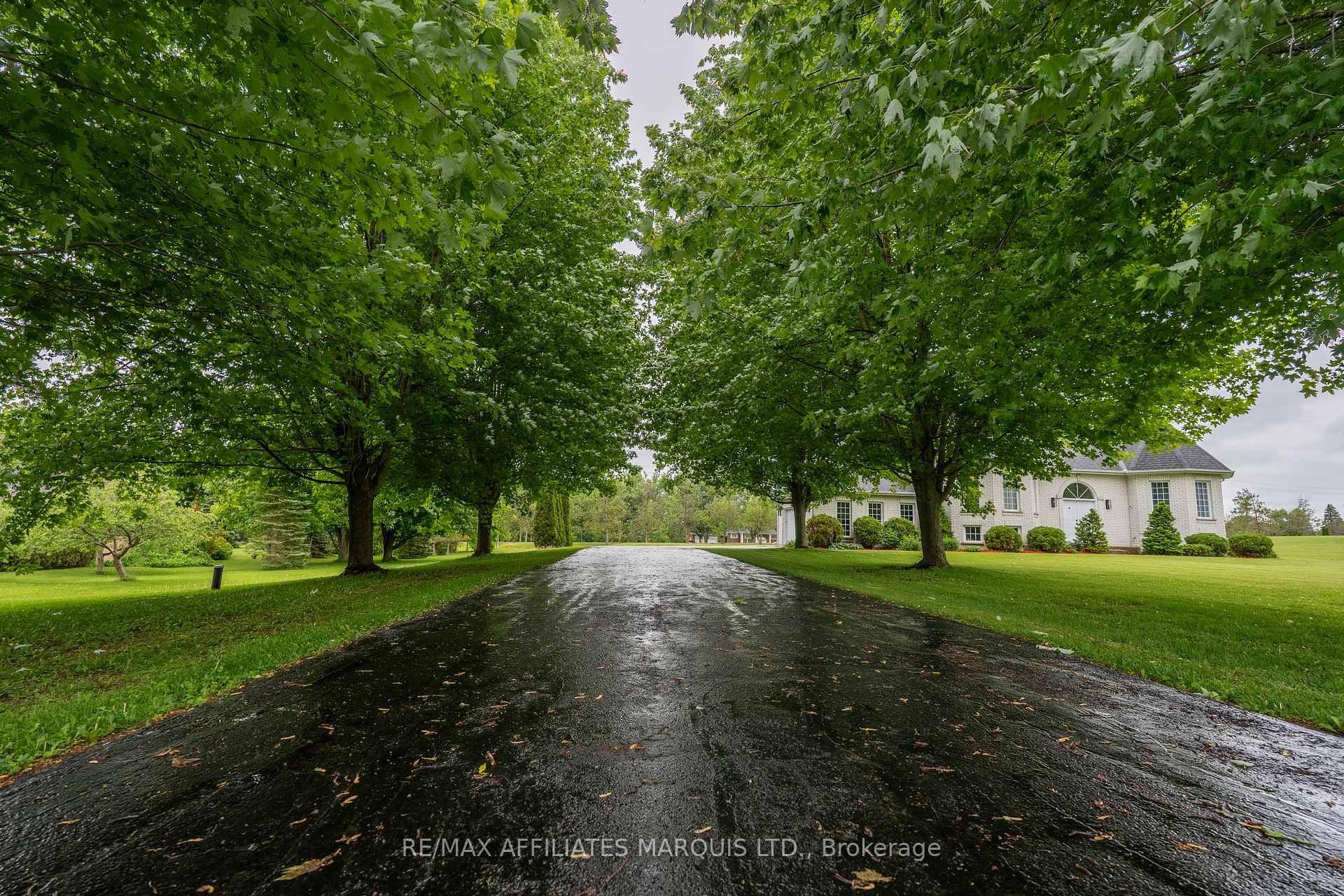 Photo 2 of 18608 Grandview Crescent, South Glengarry, South Glengarry (Charlottenburgh) Twp — HOMEH