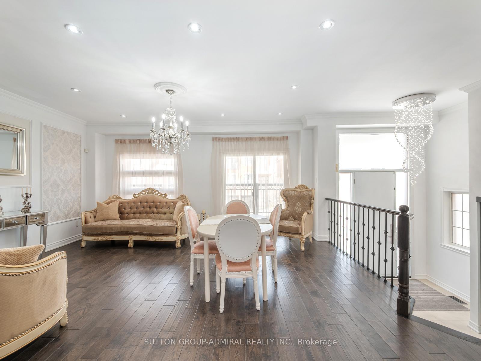 Photo 2 of 20 Pietro Drive, Vaughan, Vellore Village — HOMEH