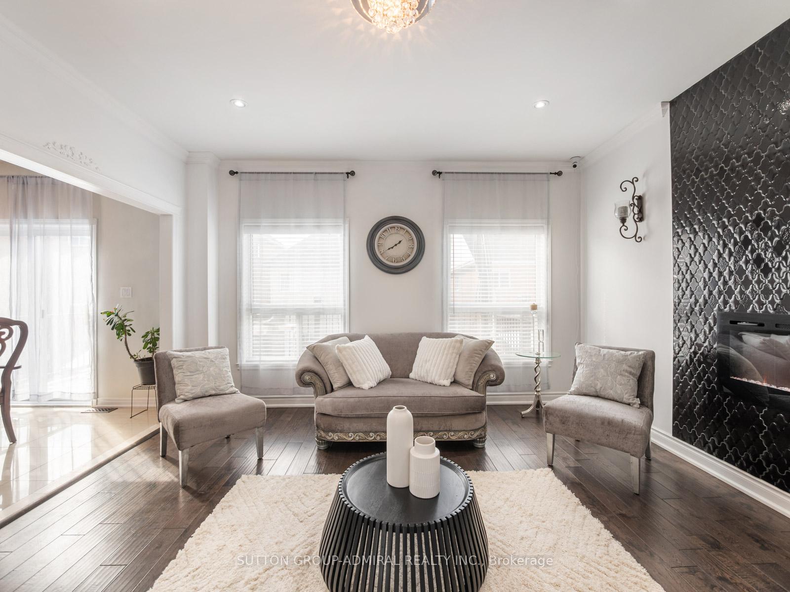 Photo 6 of 20 Pietro Drive, Vaughan, Vellore Village — HOMEH
