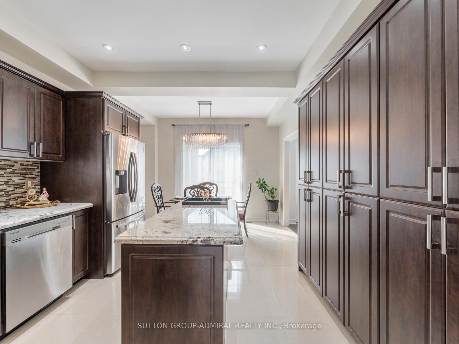 Photo 9 of 20 Pietro Drive, Vaughan, Vellore Village — HOMEH