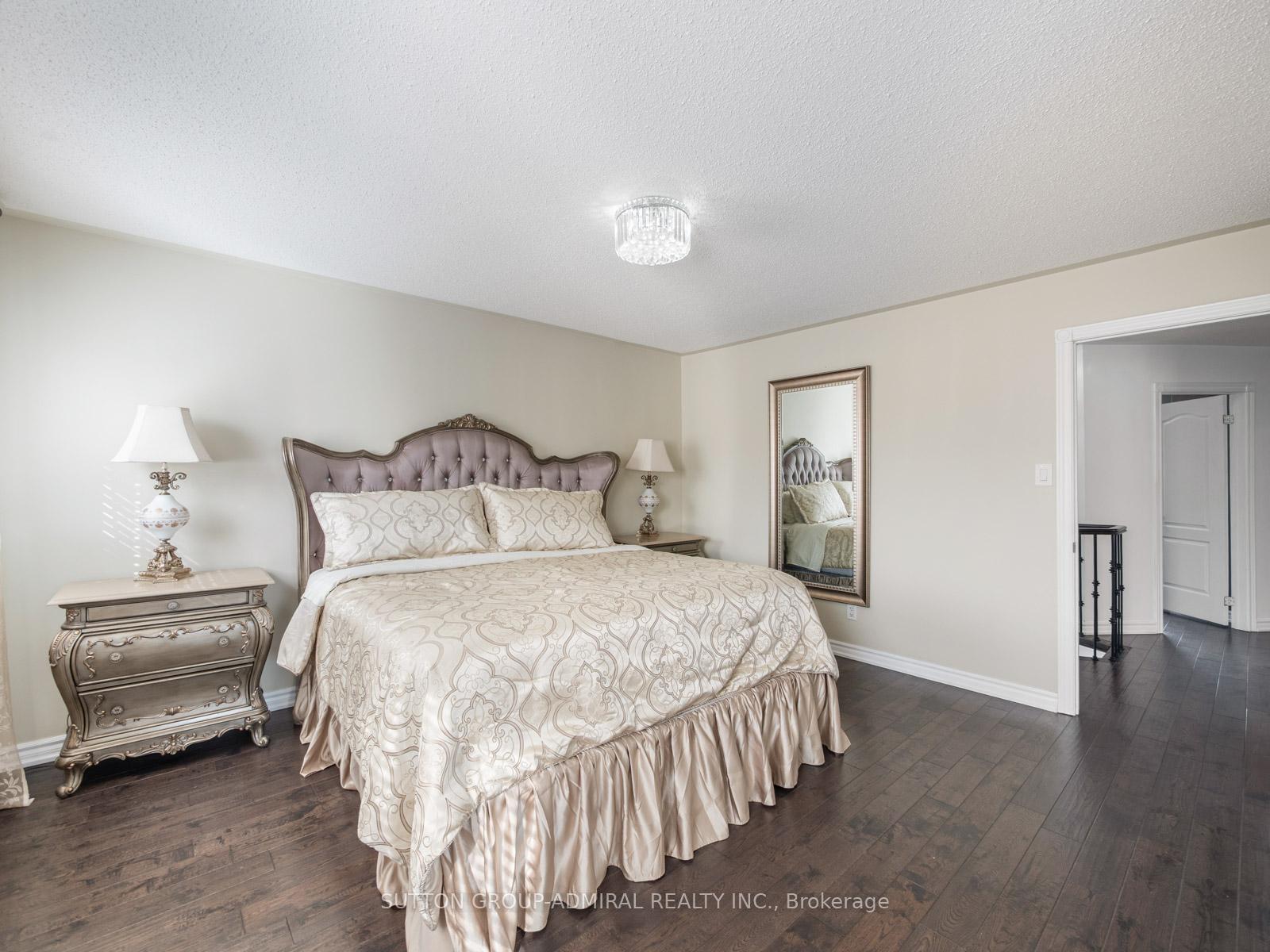 Photo 18 of 20 Pietro Drive, Vaughan, Vellore Village — HOMEH