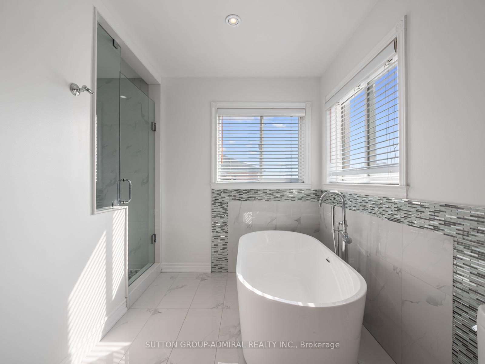 Photo 19 of 20 Pietro Drive, Vaughan, Vellore Village — HOMEH