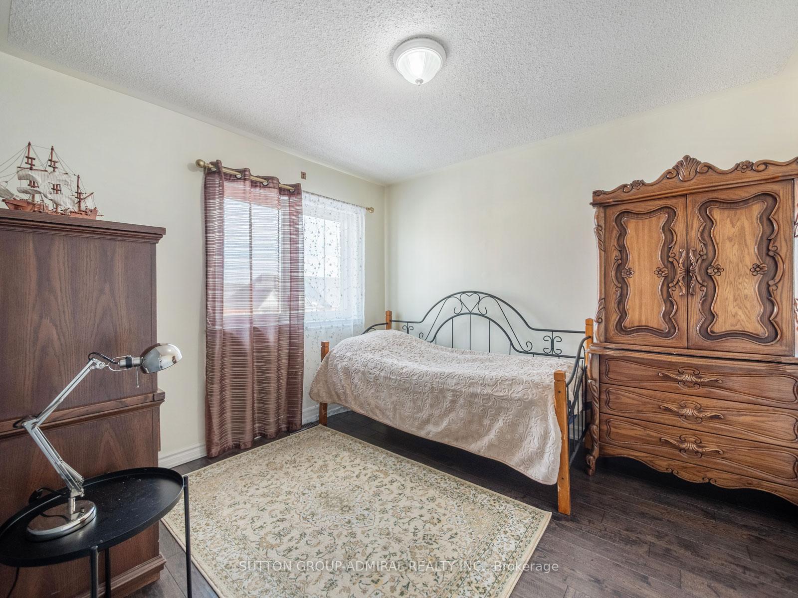 Photo 25 of 20 Pietro Drive, Vaughan, Vellore Village — HOMEH