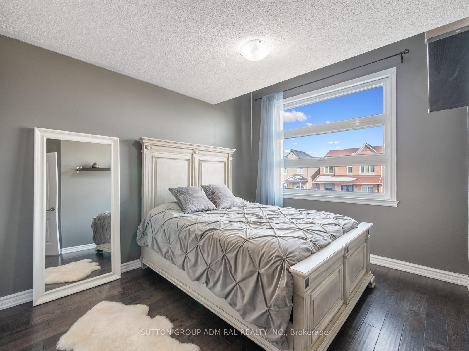 Photo 28 of 20 Pietro Drive, Vaughan, Vellore Village — HOMEH
