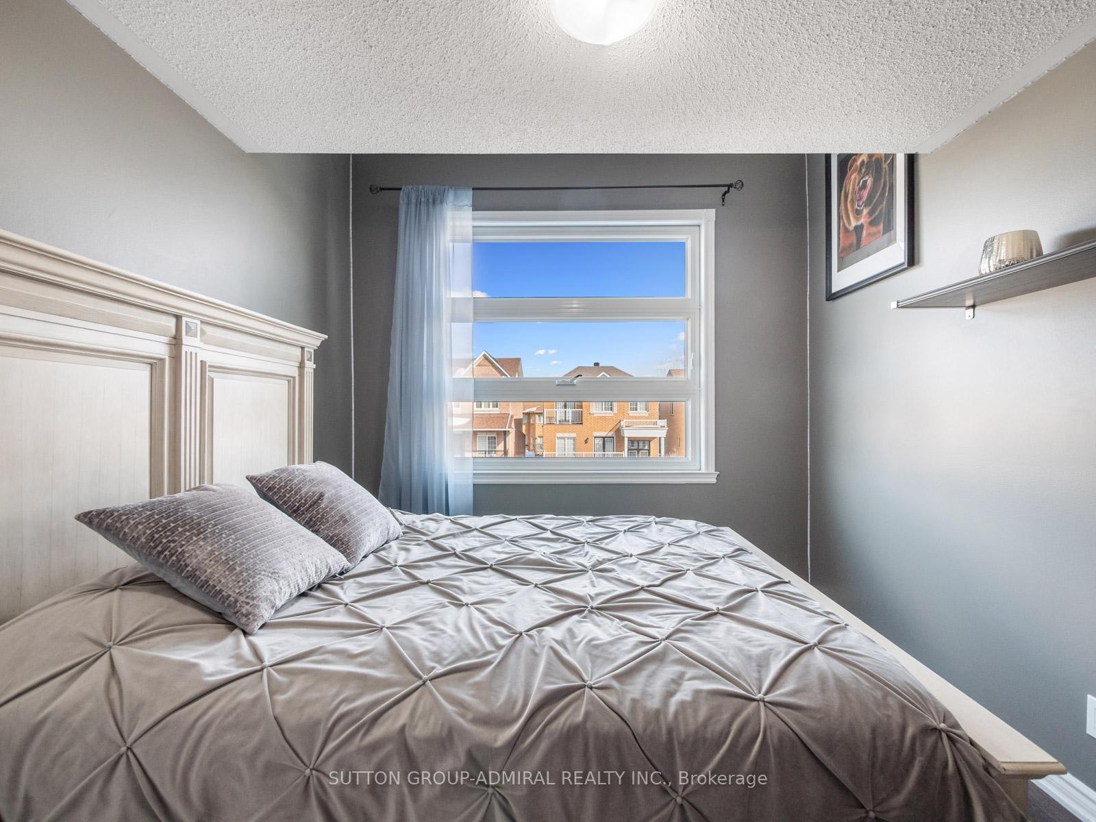 Photo 31 of 20 Pietro Drive, Vaughan, Vellore Village — HOMEH