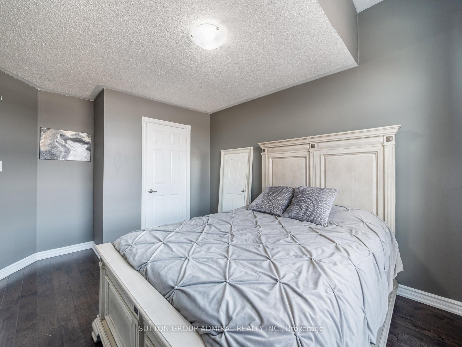 Photo 29 of 20 Pietro Drive, Vaughan, Vellore Village — HOMEH