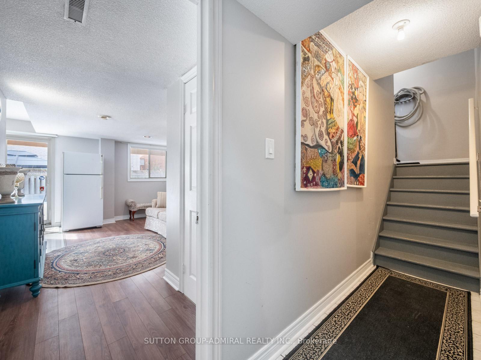 Photo 33 of 20 Pietro Drive, Vaughan, Vellore Village — HOMEH