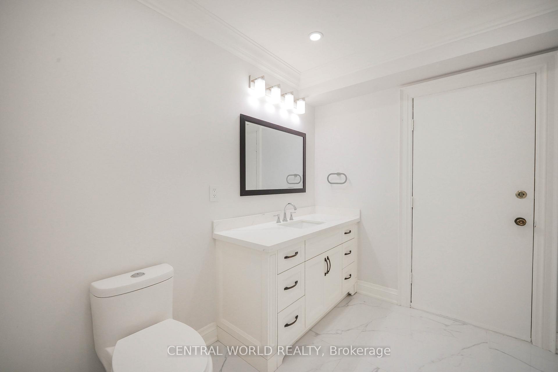 Photo 10 of 28 Teddington Avenue, Markham, Milliken Mills East — HOMEH