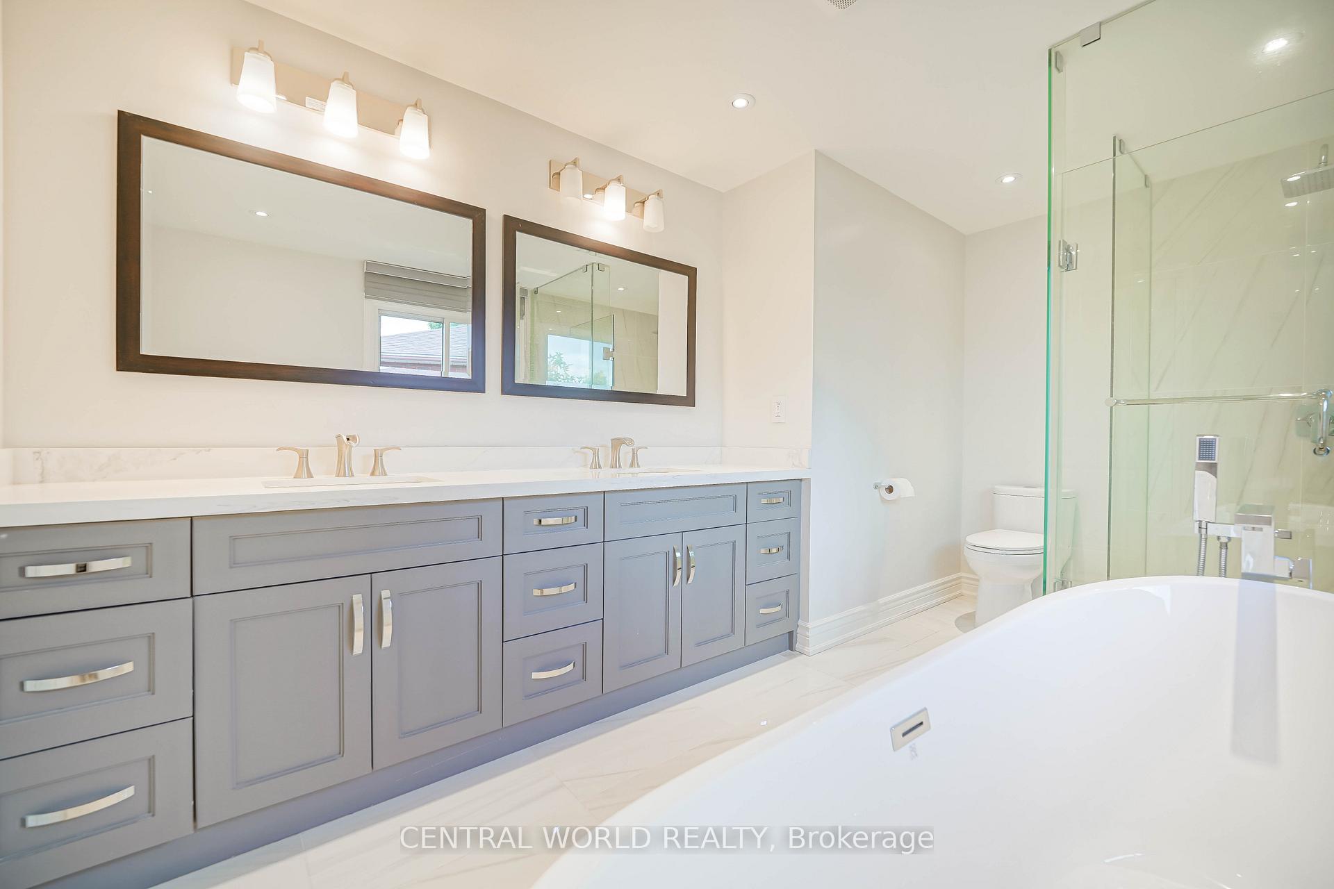 Photo 39 of 28 Teddington Avenue, Markham, Milliken Mills East — HOMEH