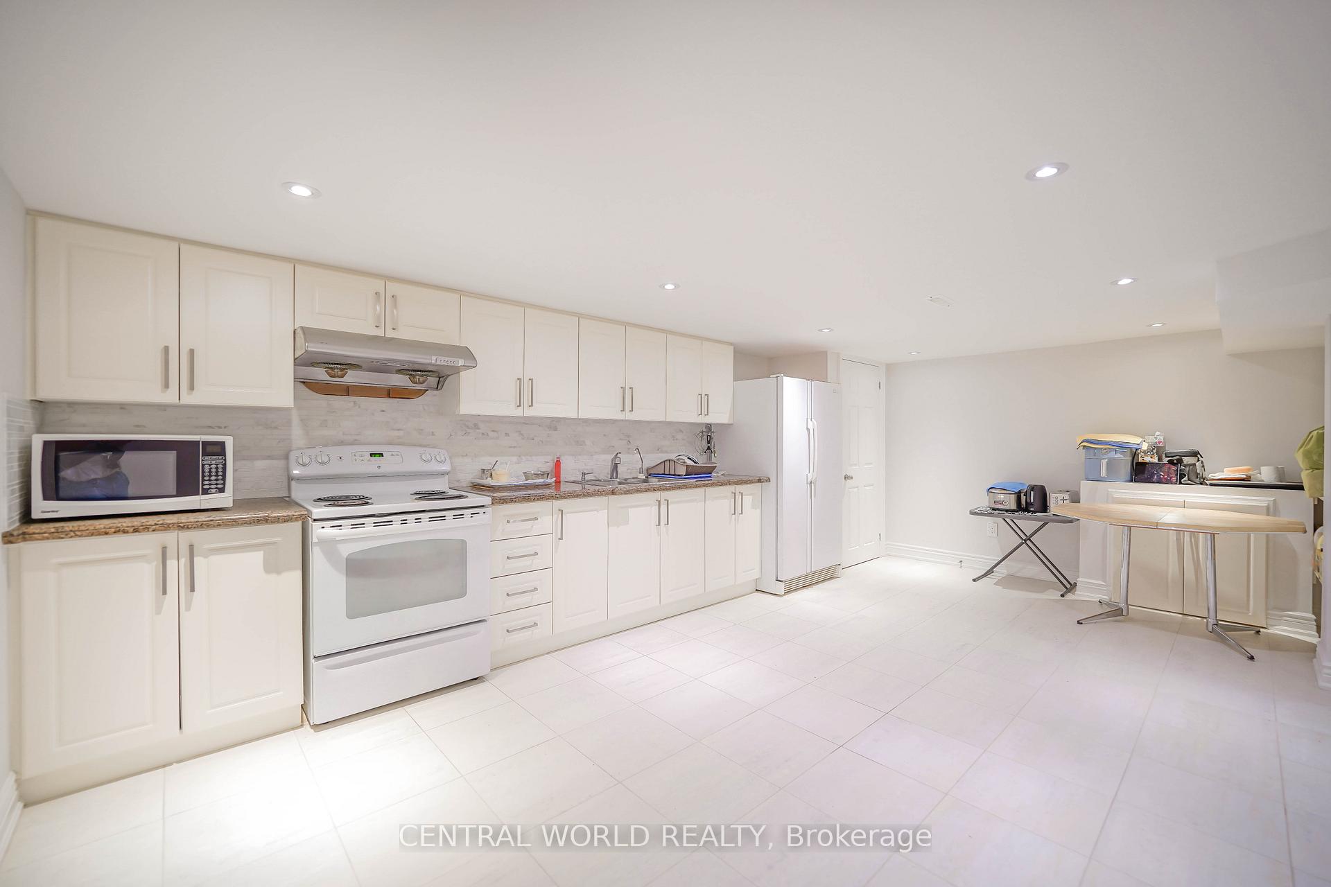 Photo 37 of 28 Teddington Avenue, Markham, Milliken Mills East — HOMEH