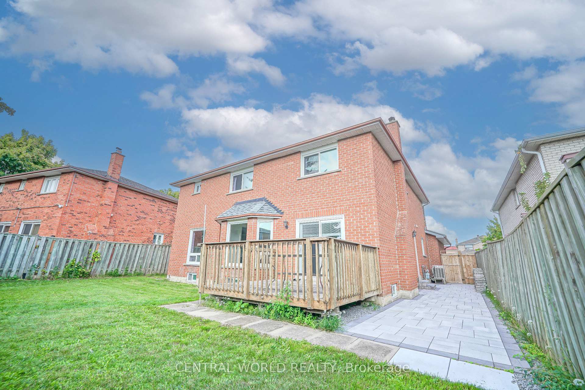 Photo 36 of 28 Teddington Avenue, Markham, Milliken Mills East — HOMEH