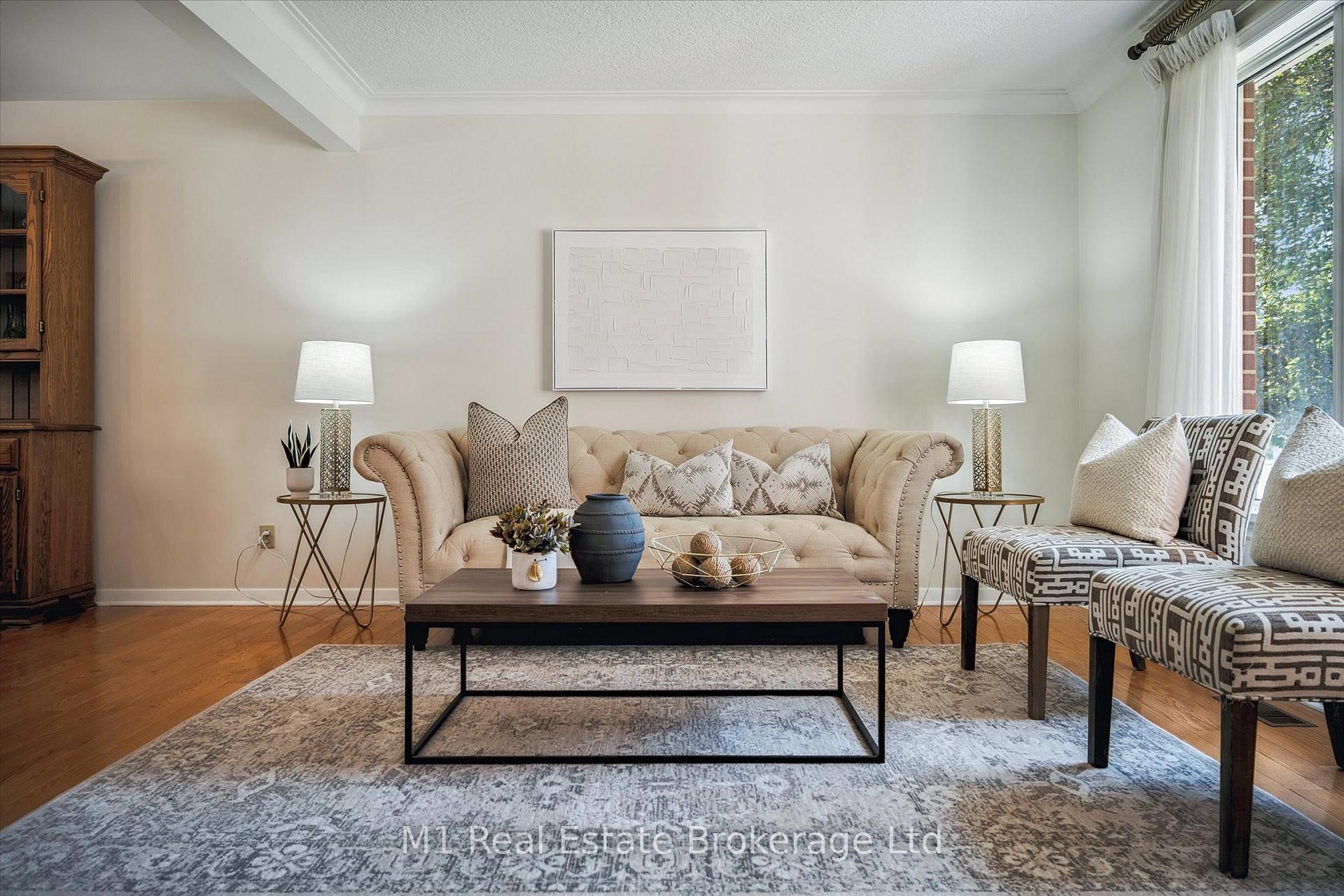 Photo 7 of 560 Paisley Road, Guelph, Junction/Onward Willow — HOMEH