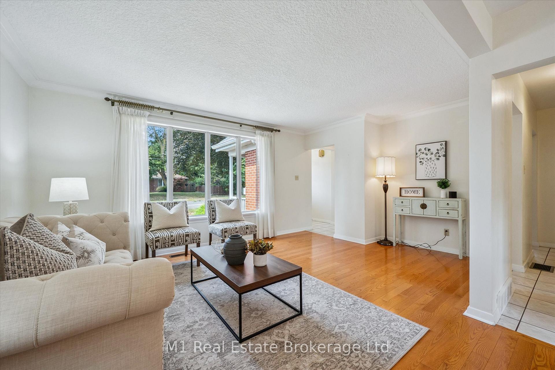 Photo 10 of 560 Paisley Road, Guelph, Junction/Onward Willow — HOMEH