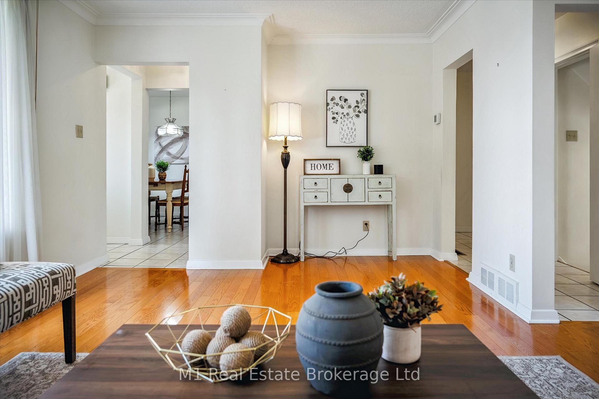 Photo 12 of 560 Paisley Road, Guelph, Junction/Onward Willow — HOMEH